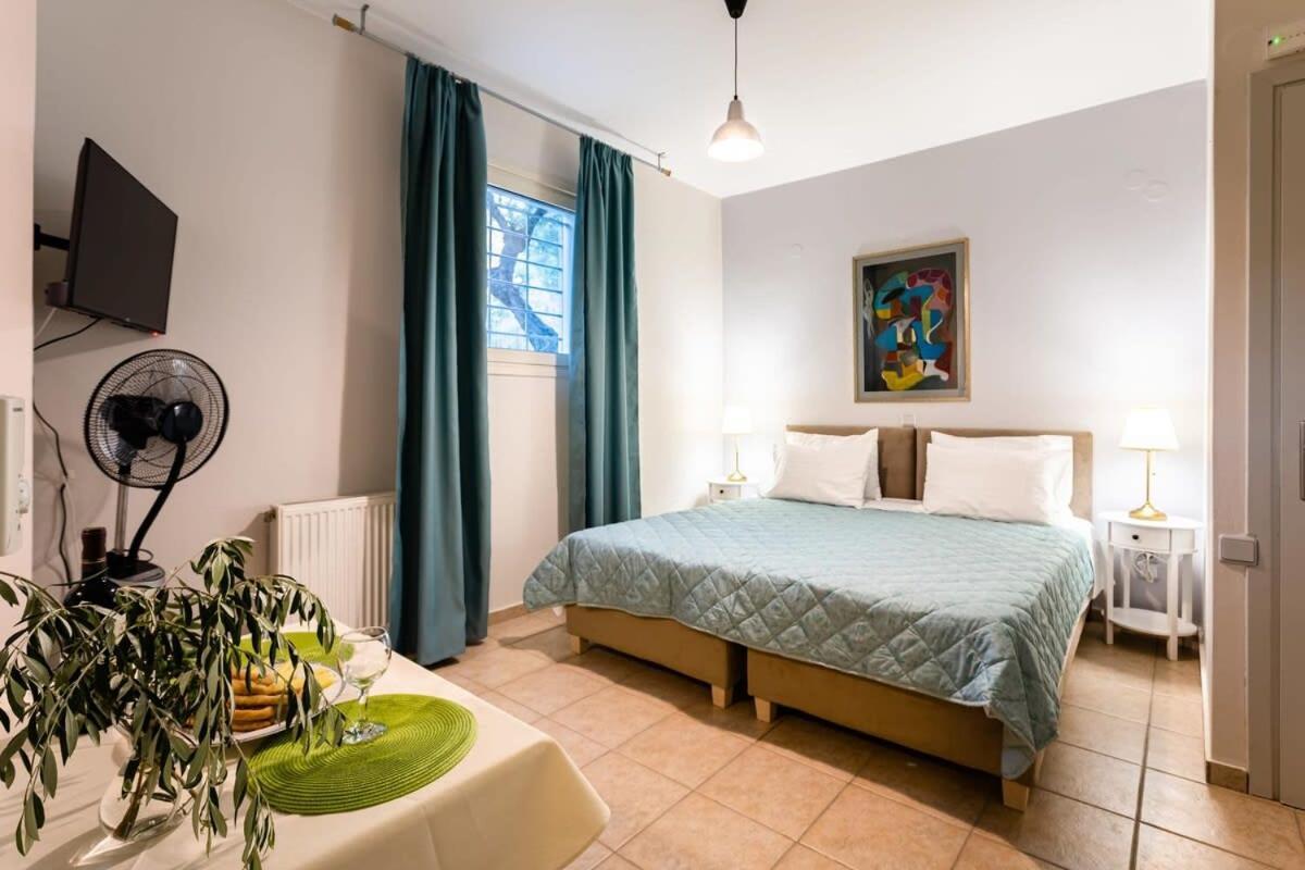 Kitries Summer Getaway - Eden Seaside Suite Kitriaí Buitenkant foto